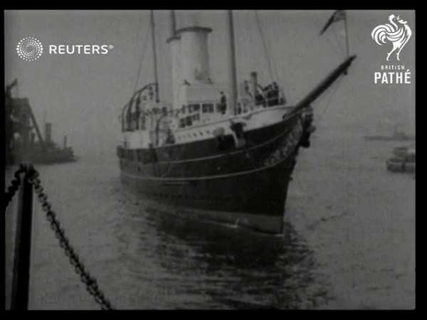 Princess Mary arriving at Woolwich