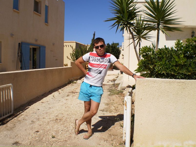 №6, Денис Михайлов, 19 лет, Луганск №6, Денис Михайлов, 19 лет, Луганск