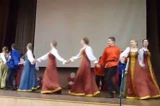 Хор русской песни “Прибайкалье“ - Плывёт утка селезенька