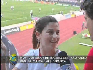 So-paulina canta msica do CORINTHIANS