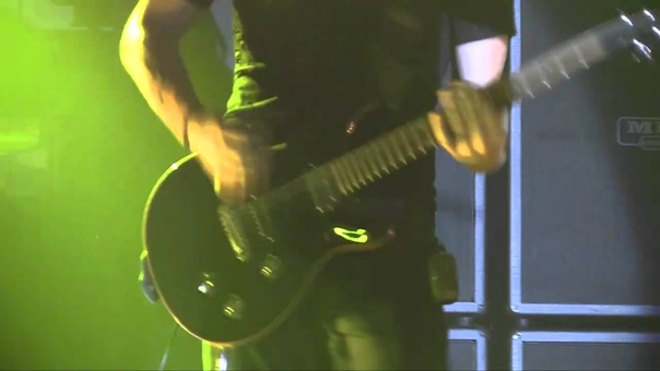 Thousand Foot Krutch Bounce