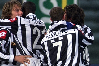 1/12/2001, Juventus-Perugia 2-0. Il primo gol di Nedved - Nedved's first goal