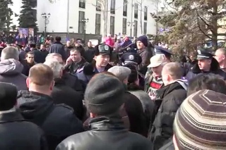 22 февраля 2014. Керчь. Попытка митинга в поддержку майдана. г.