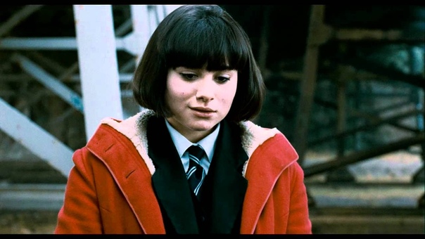 Submarine Movie Trailer