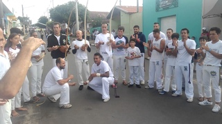 Mestre Kibe CDO e suas esquivas milagrosas.