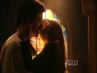 Smallville s09e06 Lois & Clark’s First Real Kiss!