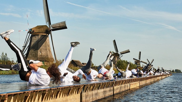 Record Number of B Boys Do the Windmill in
