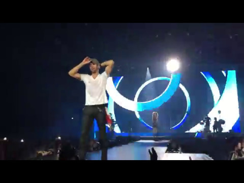 Enrique Iglesias Takin Back My Love Live Berlin