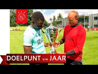 Doelpunt van het Jaar: Bazoers knal in Klassieker