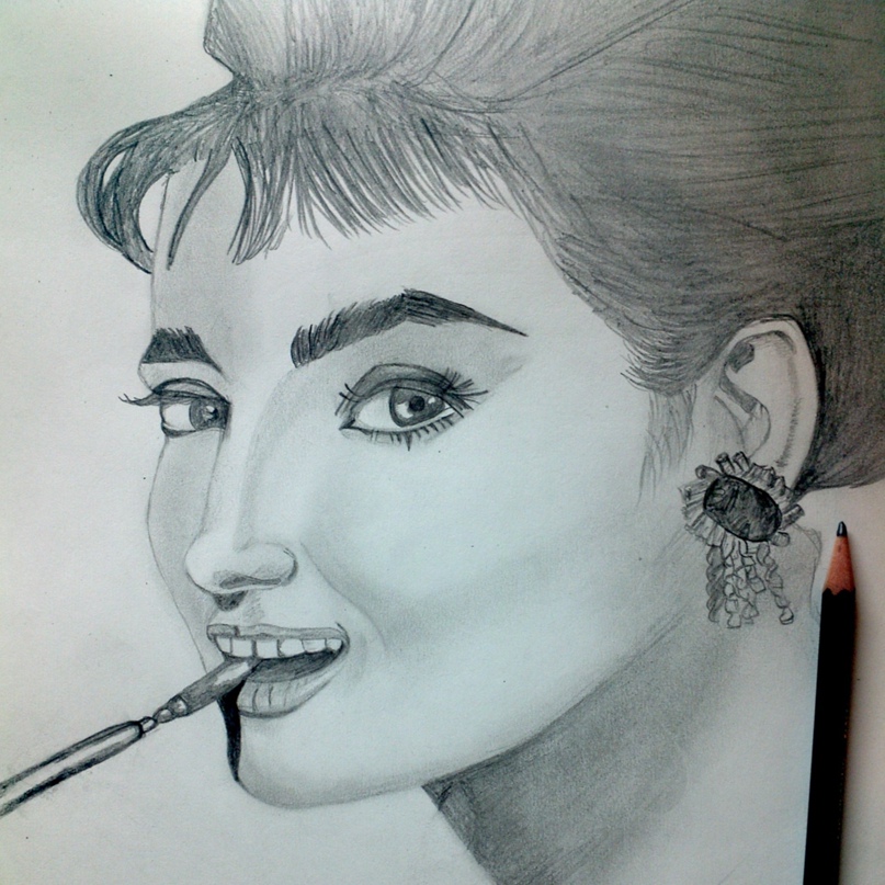 Laura Alieva Maggie |