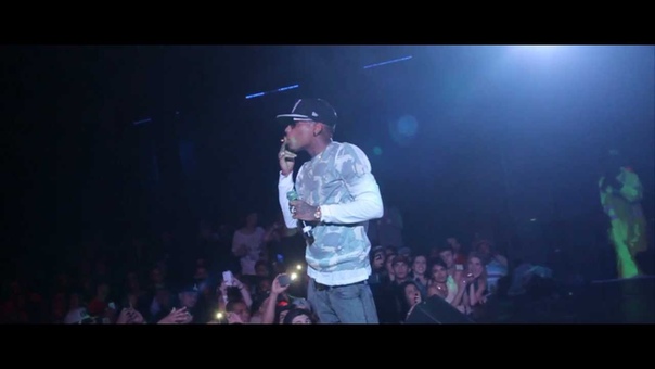 Kid Ink Performs New Single Bad Ass and Brings Out MGK YG at The Key Club in