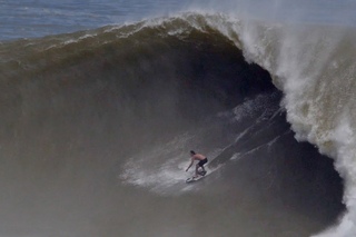 The Biggest Wave Ever Ridden On A Skimboard - Brad Domke - Exile Skimboards