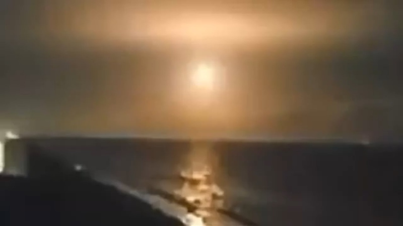 UFO Sighted Over Orlando, Florida ( July 9, 2021