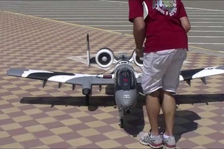 A-10 Skymaster with 2 x 14kg IQ-HAMMER turbines : maiden flight 1st march 2013