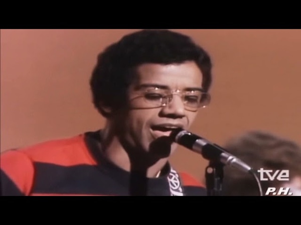 Jorge Ben Chove Chuva, Mas Que Nada ( TV Espanhola