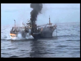 расстрел рыболовного судна