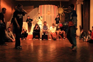 UDB Battle - IV | Hip Hop (PRO) 1vs1 | Khuuudaya FF vs Poltora (1/2 final)