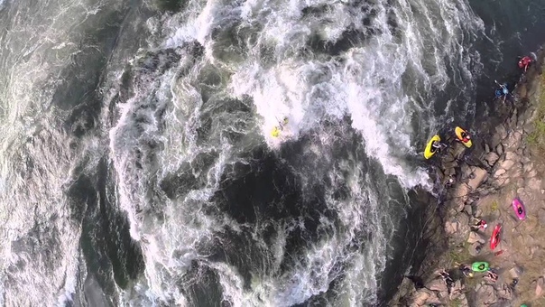 Go Pro: Epic Whitewater Freestyle Kayaking on the White Nile, Africa with DJI