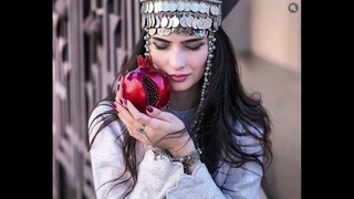 Armenian traditional dress (Taraz)