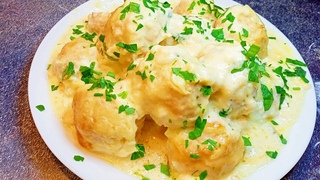 Куриные шарики в сливочно-сырном соусе! Вкусный ужин!/ Chicken balls in cream cheese sauce!