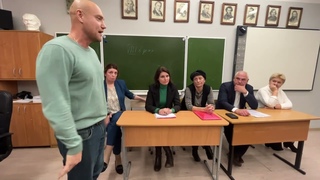 Мы требуем достойного образования для наших детей ,требуем отчет перед жителями о проделанной работе