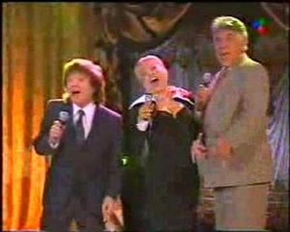 VIOLETA RIVAS y EL CLUB DEL CLAN cantan ESO