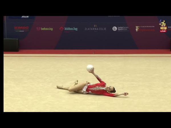 Katsiaryna Halkina ( BLR) pelota AA IT Sofia Cup