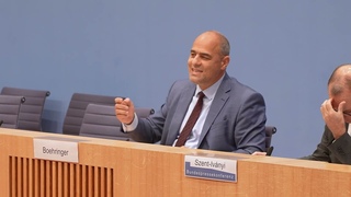 EILMELDUNG: DEUTSCHER BUNDESHAUSHALT VERSCHULDET WIE NIE ZUVOR -   AfD Fraktion im Bundestag