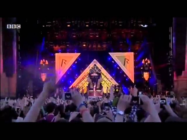 Rihanna Only Girl ( In The World) Hackney Weekend